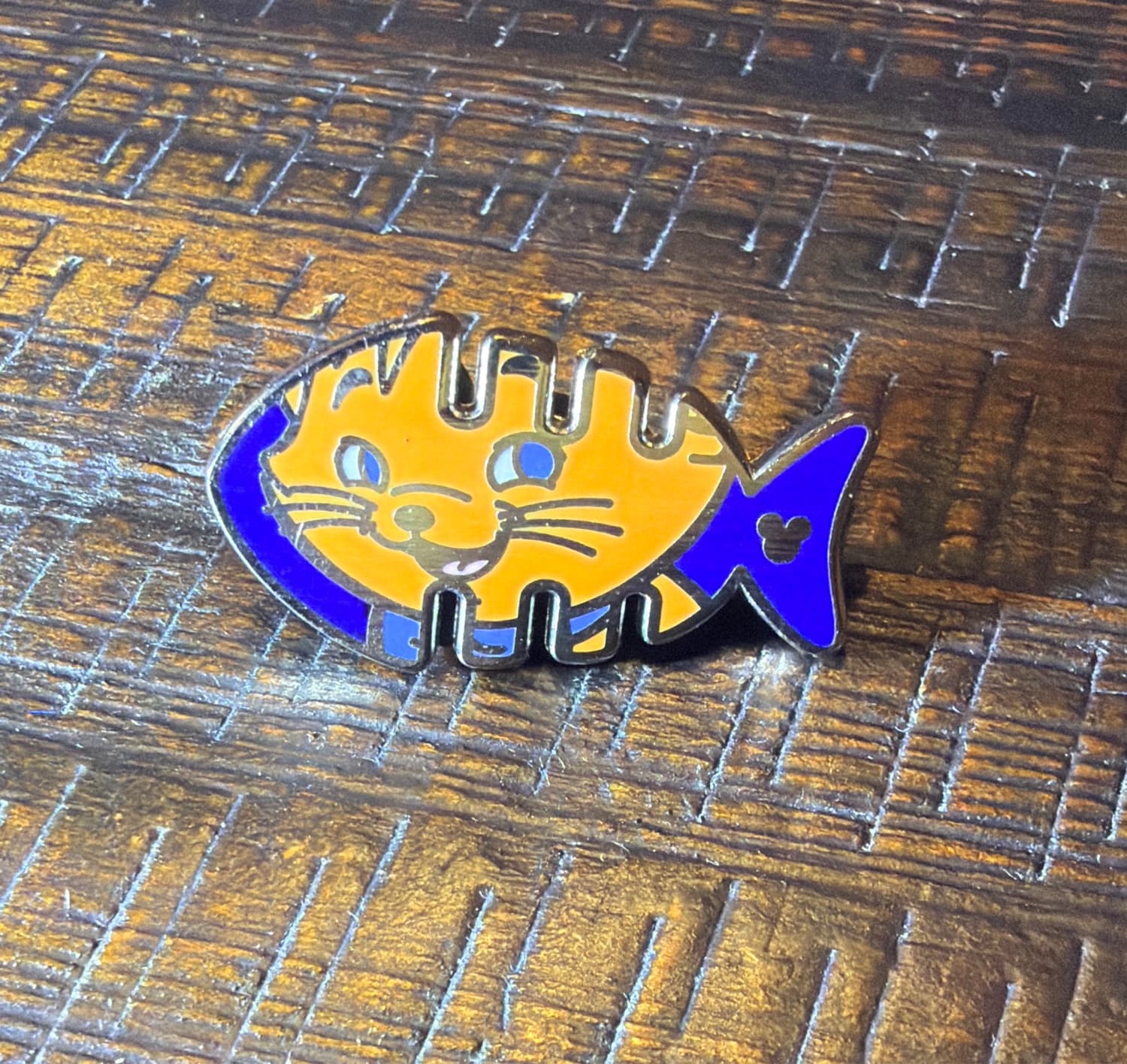 Toulouse Fishbone - 2018 Hidden Mickey Series