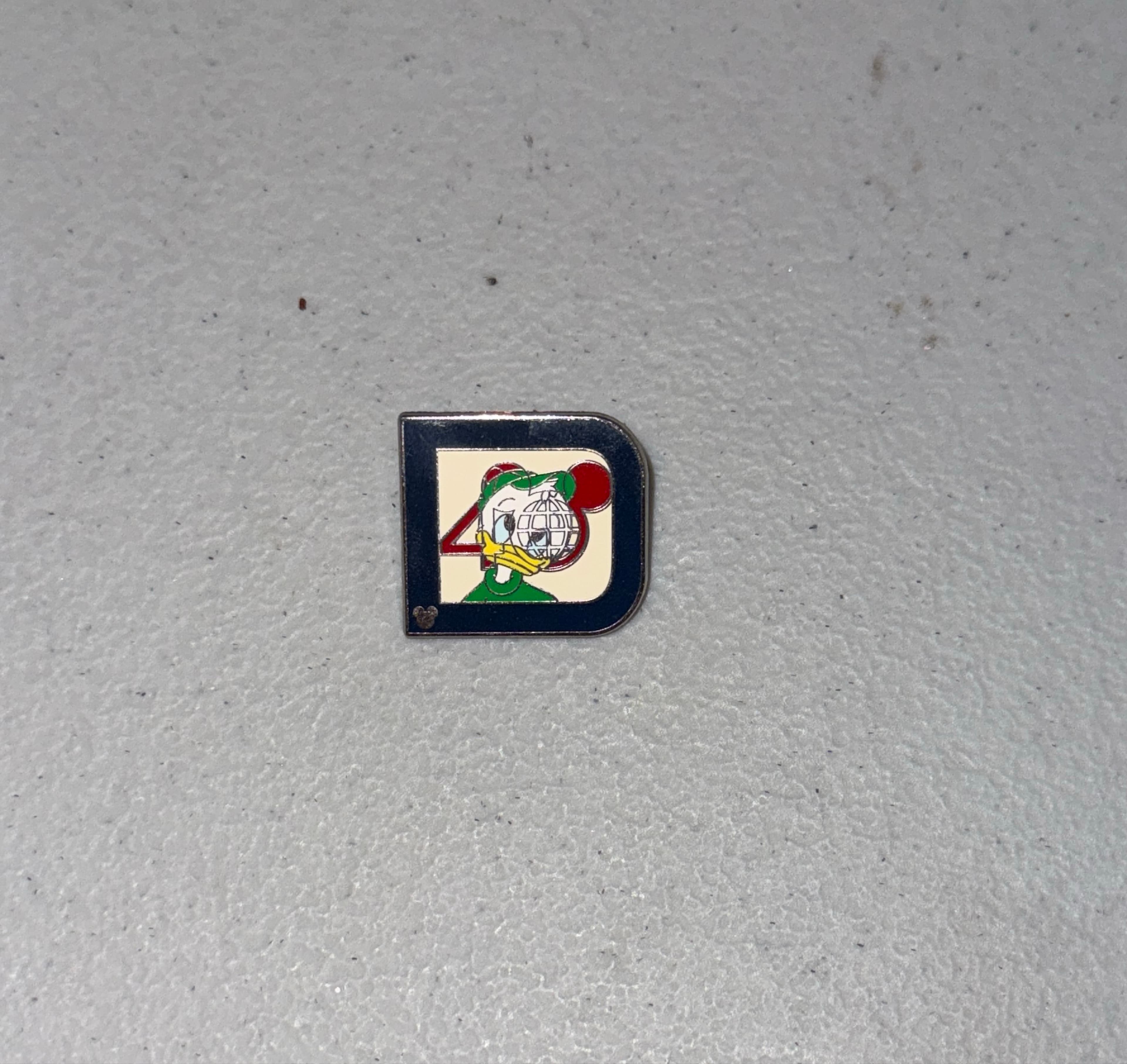 Louie - Classic D - WDW Hidden Mickey 2011