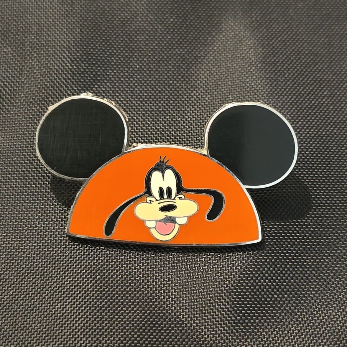 Goofy ONLY - Character Ear Hats front