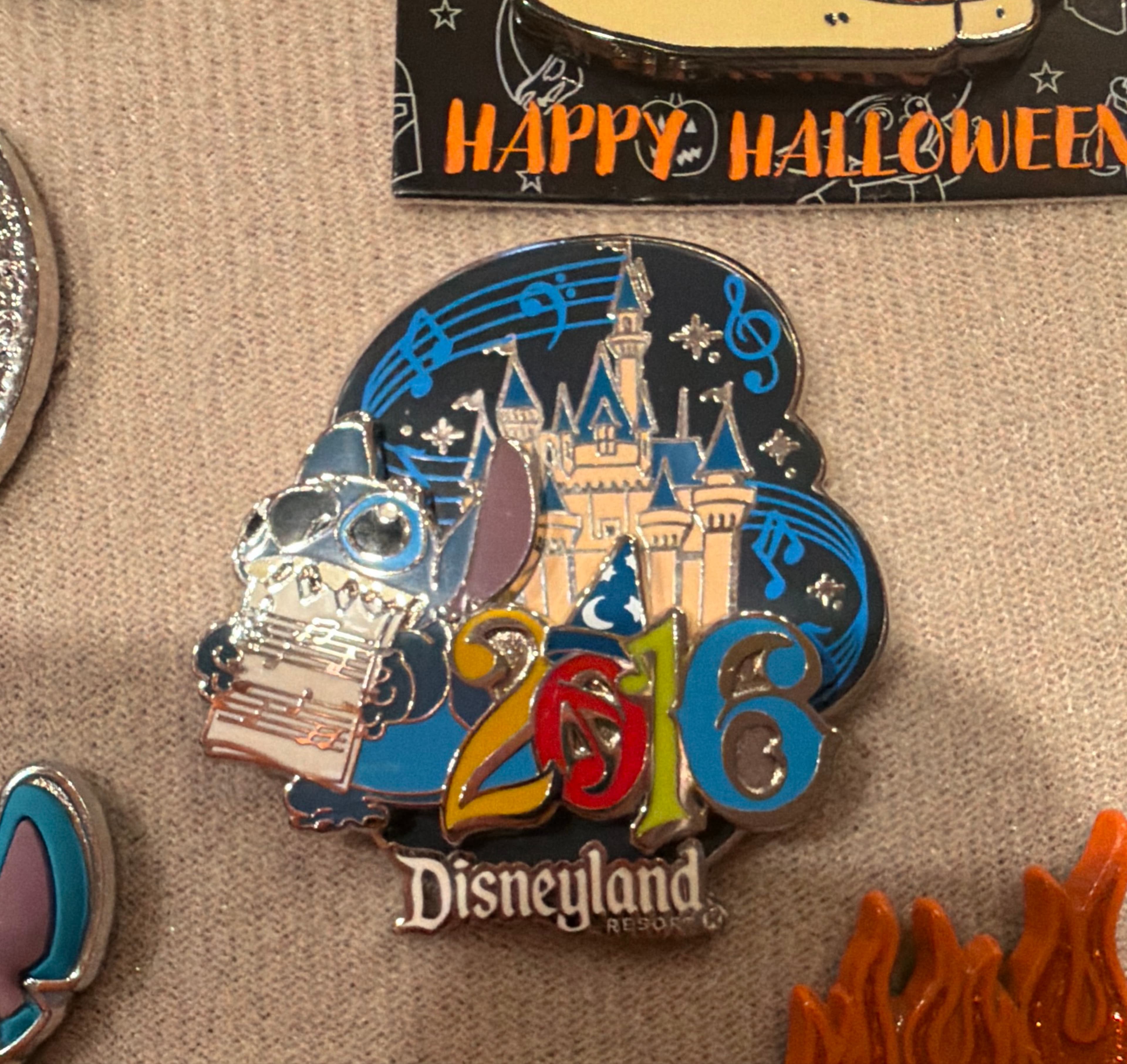Stitch 2016 Disneyland Resort Music Castle Pin