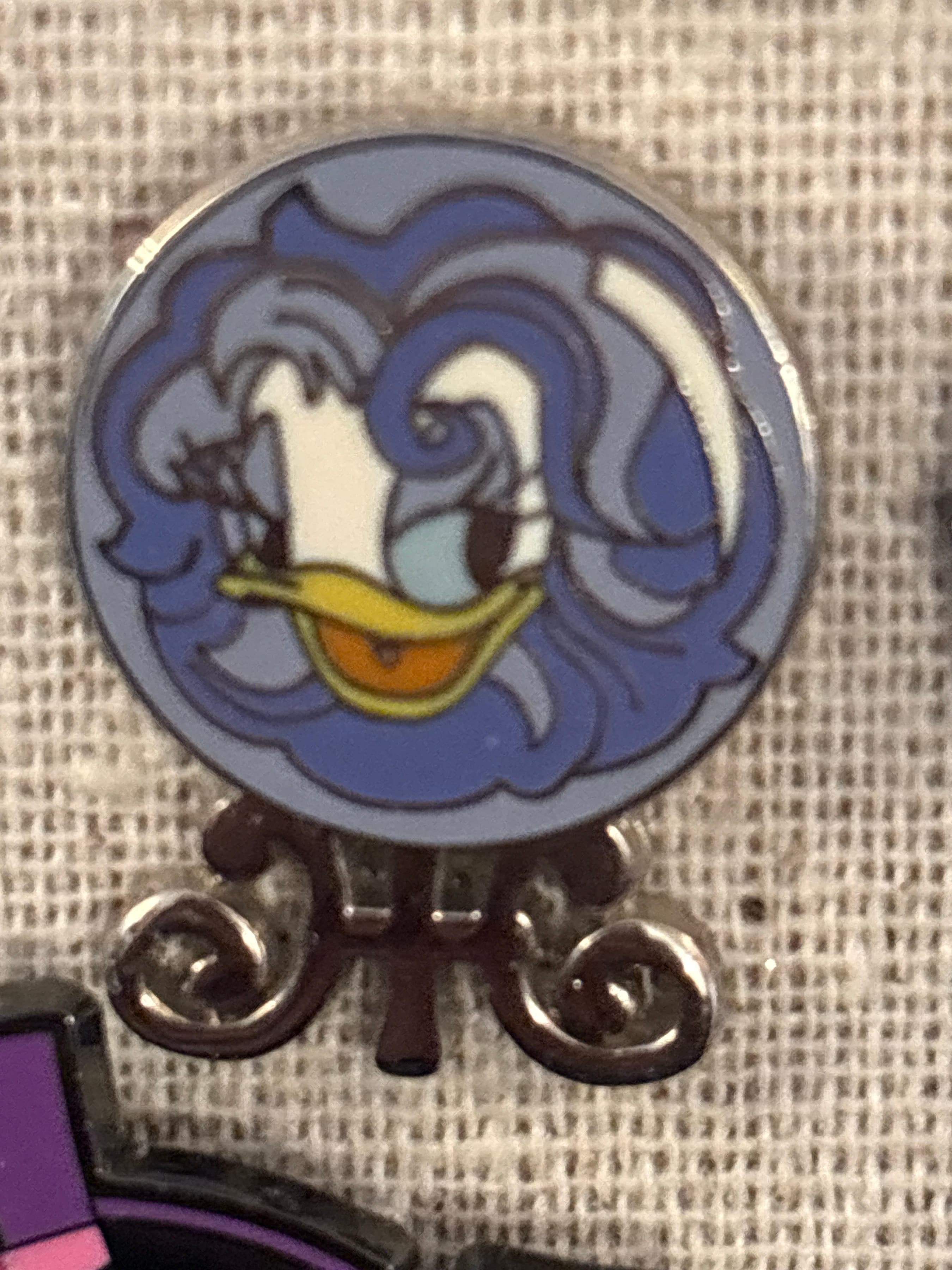 Daisy Duck as Madame Leota on Stand - Haunted Mansion GWP Map