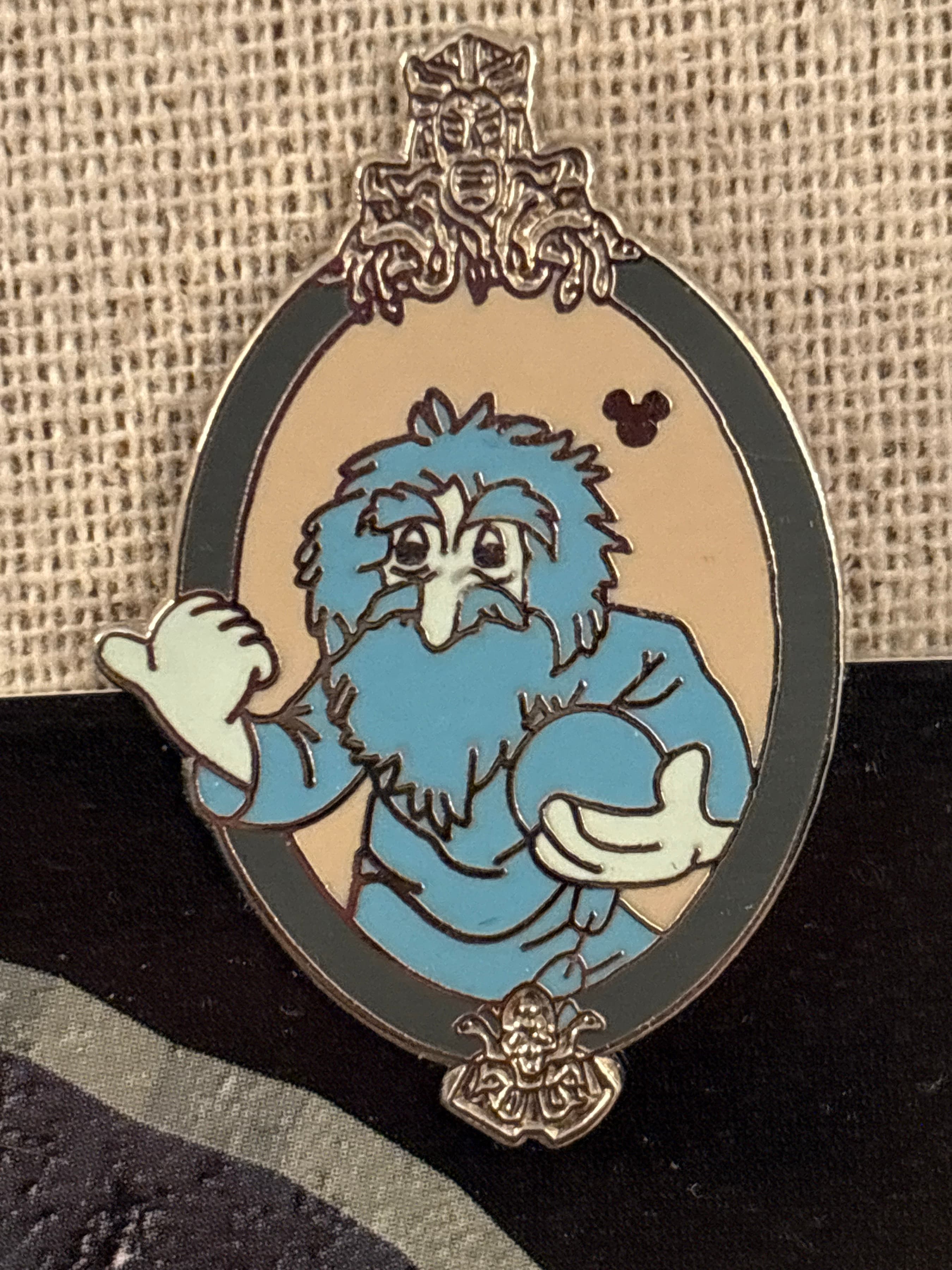 Haunted Mansion - Hitchhiking Ghost Gus - 2007 Hidden Mickey