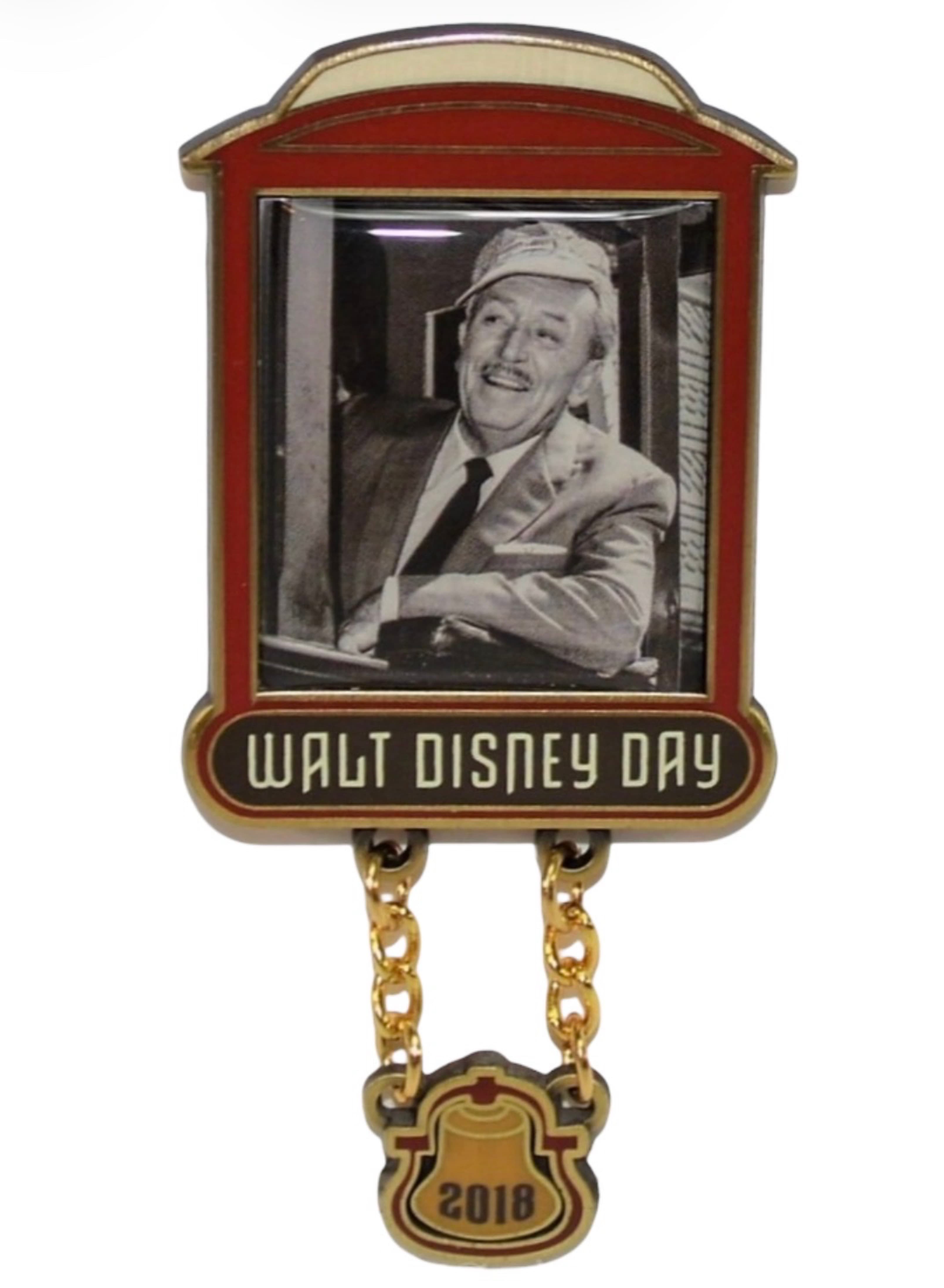 Walt Disney Day 2018 - Train Photo Frame Dangle front