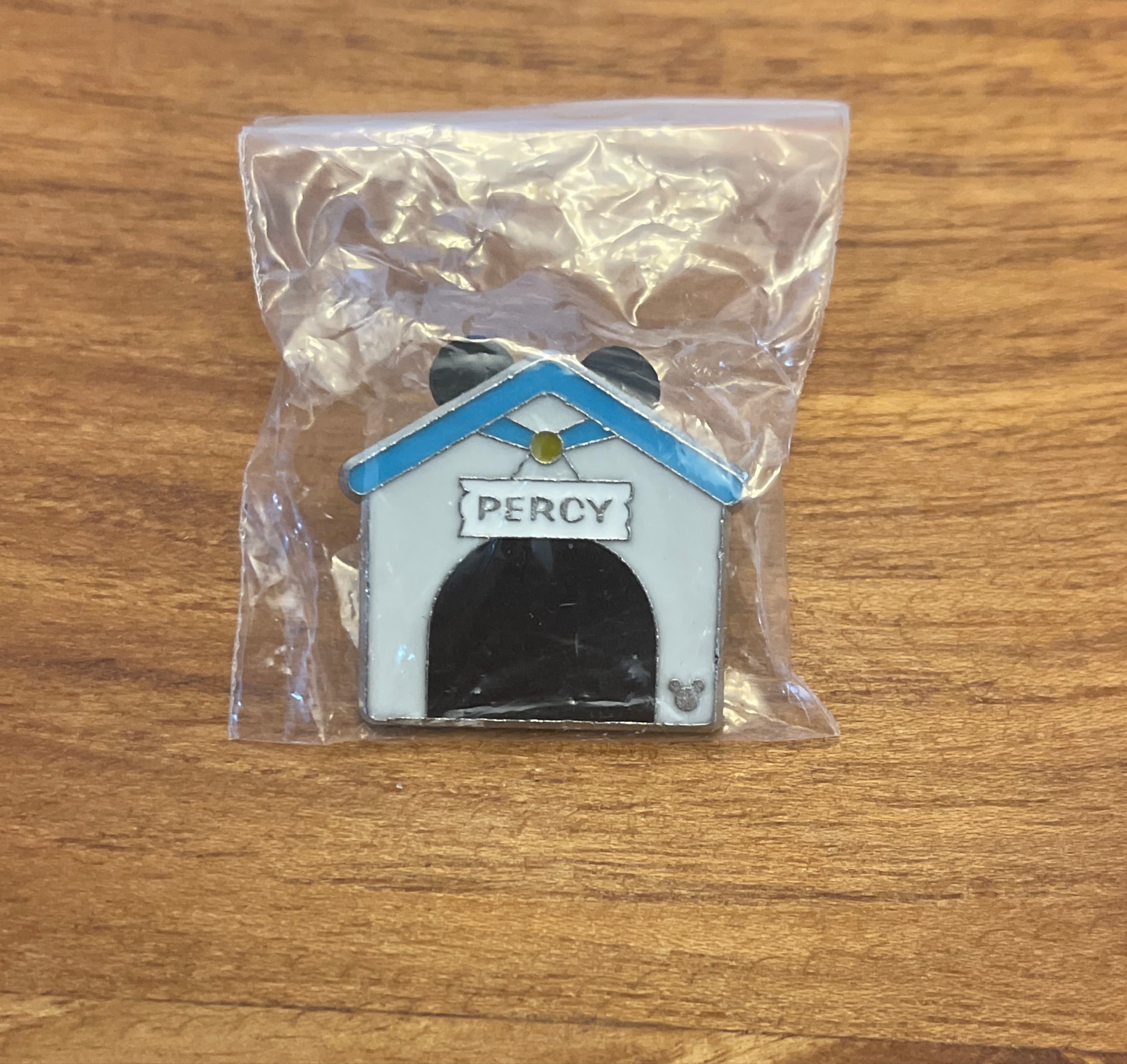 Percy Doghouse - Pocahontas - Hidden Mickey 2019