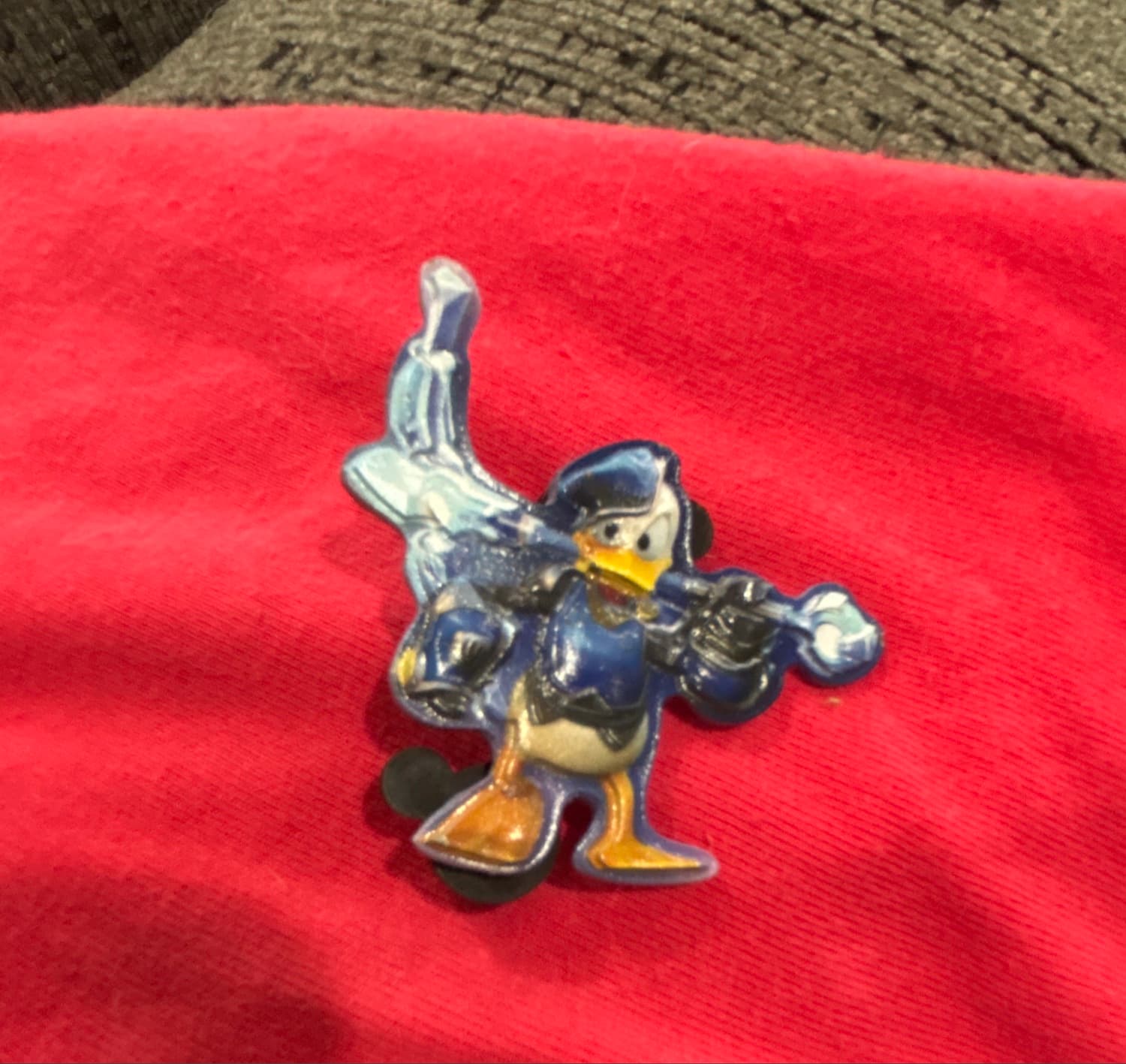 Kingdom Hearts Donald Duck Casting Magic Pin