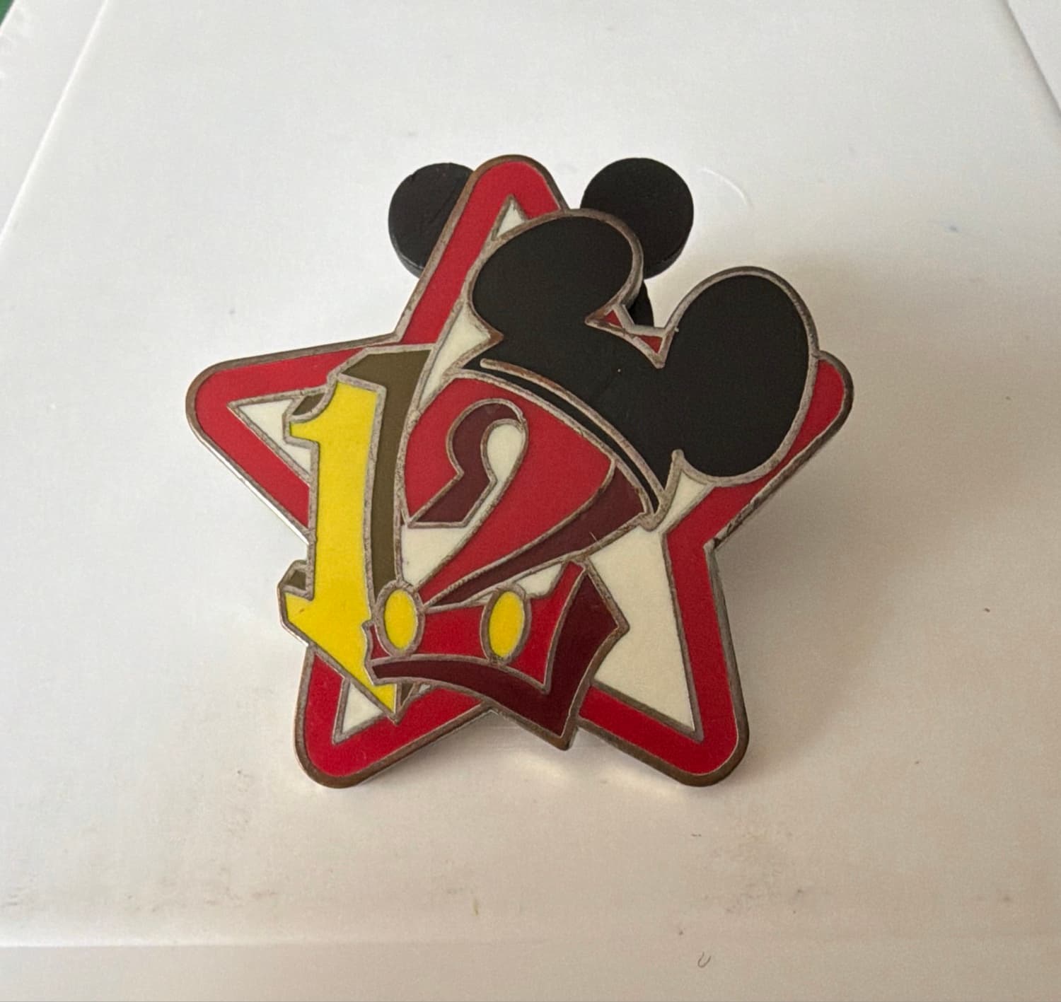 Mickey Mouse 12 Star - 2012 Hidden Mickey