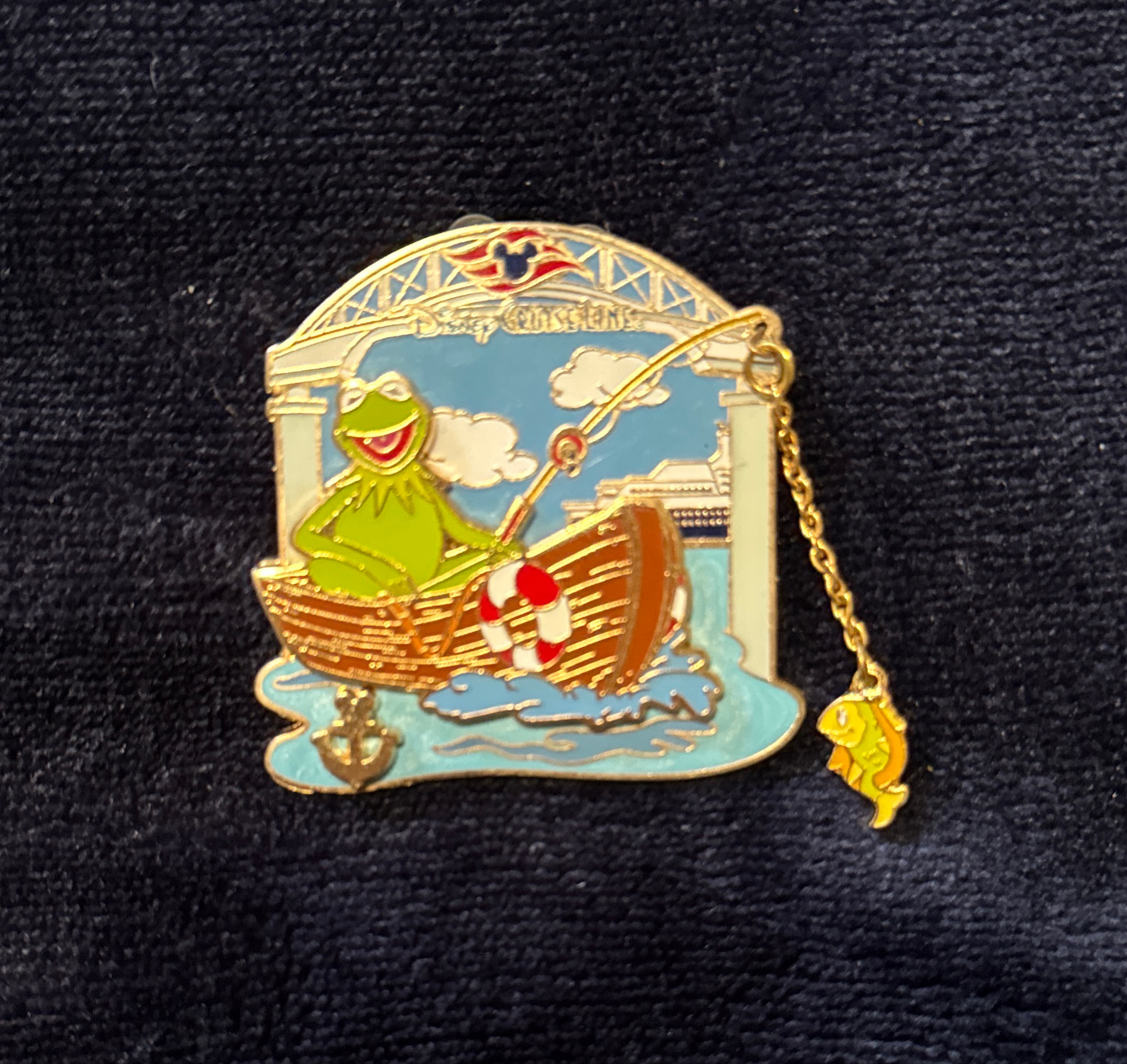 Kermit the Frog Fishing - Anchor Series - Disney Cruise Line