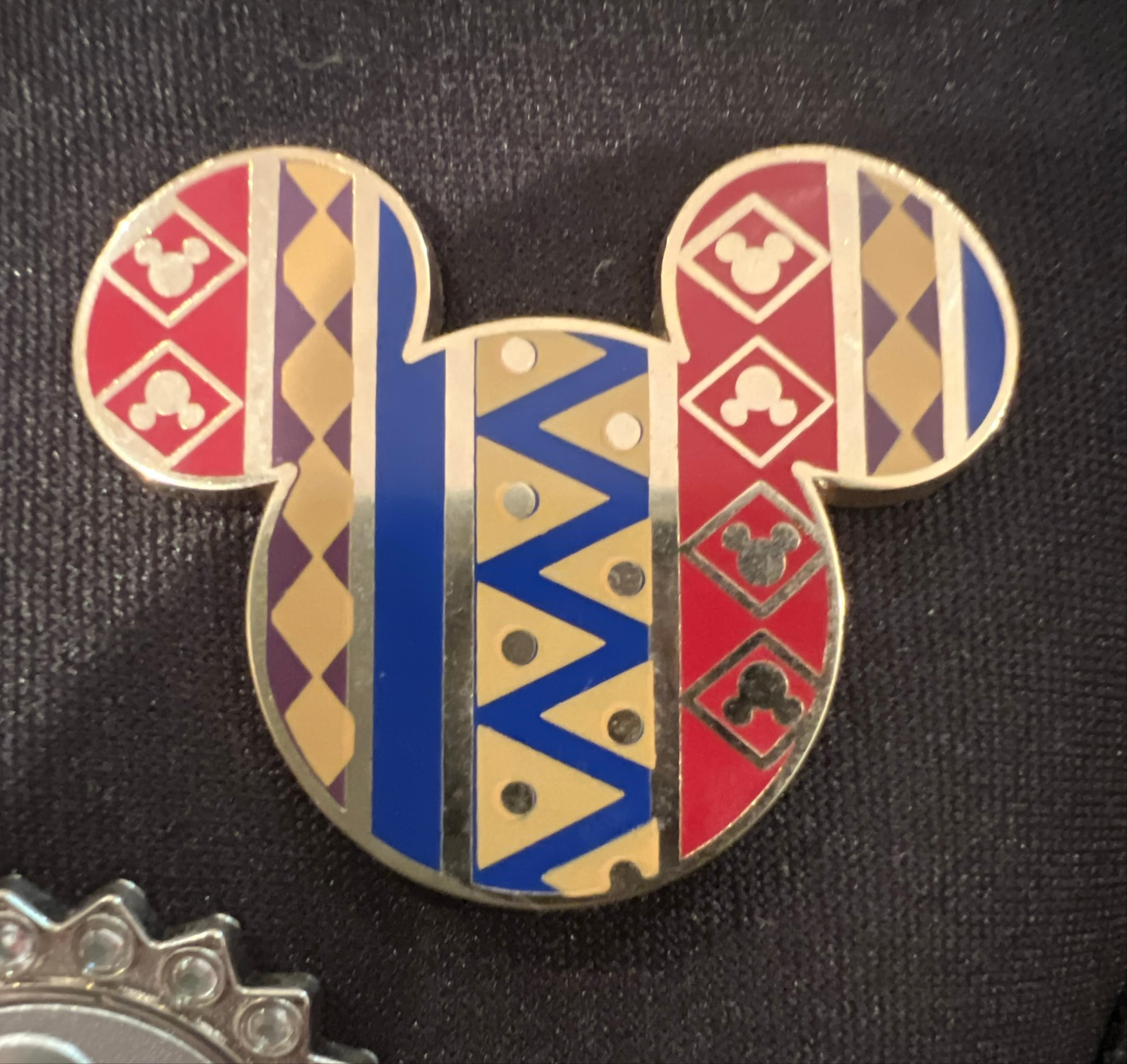 Mickey Icon - African Pattern front