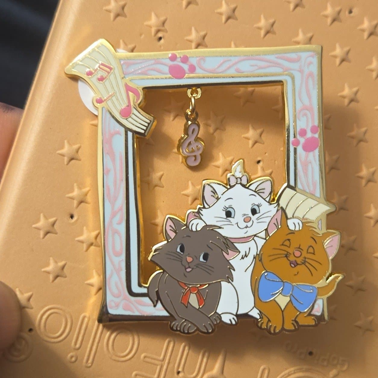 Disney The Aristocats Kittens Music Frame Pin Marie Toulouse Berlioz