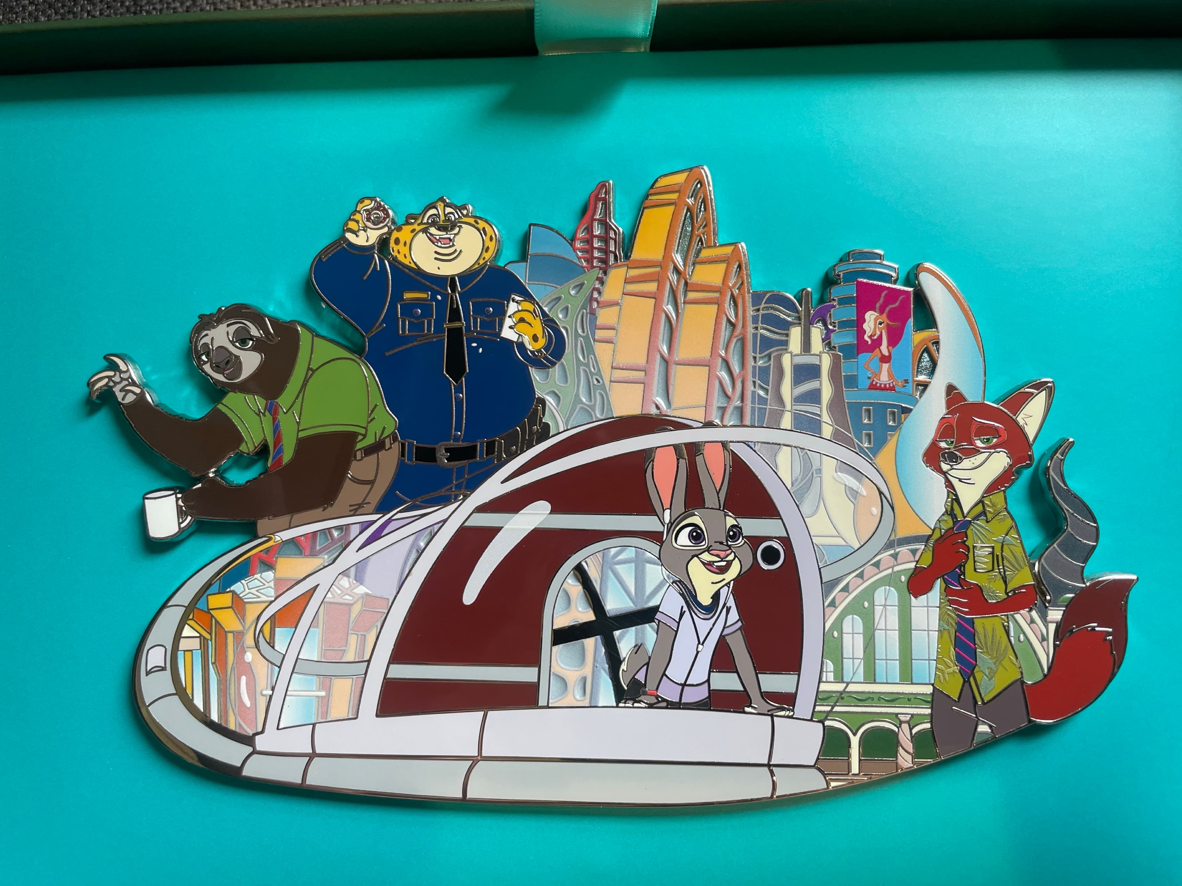 Zootopia 10th anniversary Jumbo Pin