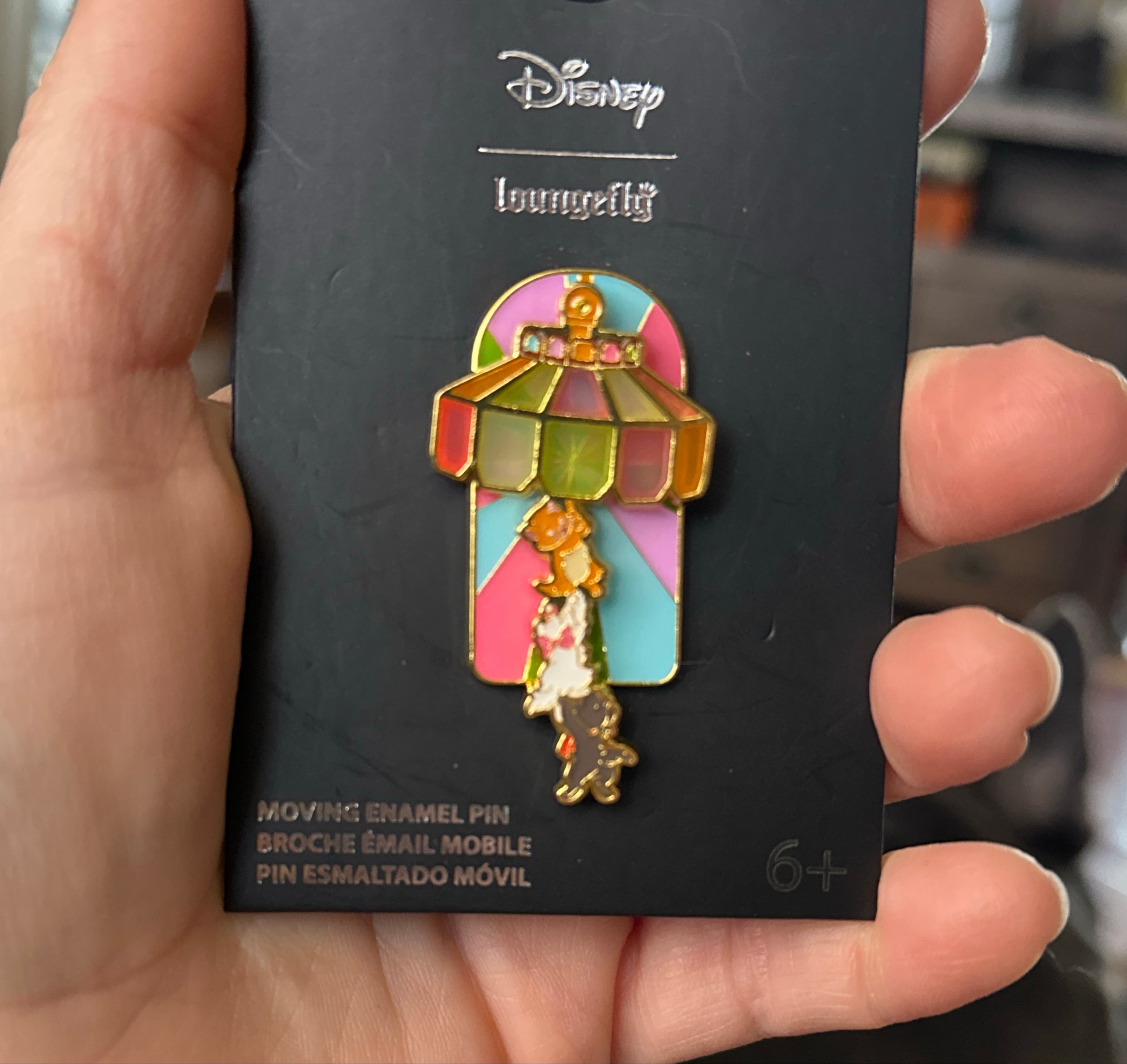 The Aristocats - Kittens Swinging from Lamp