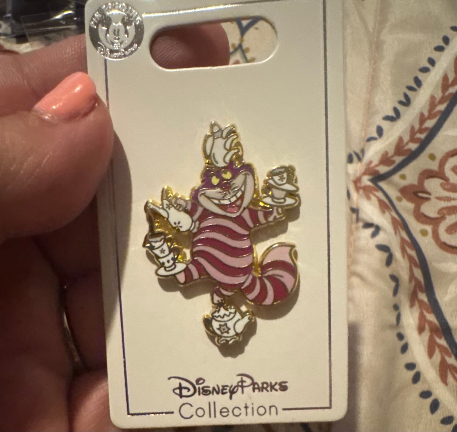 Cheshire Cat with Teacups and Teapot - Alice in Wonderland front