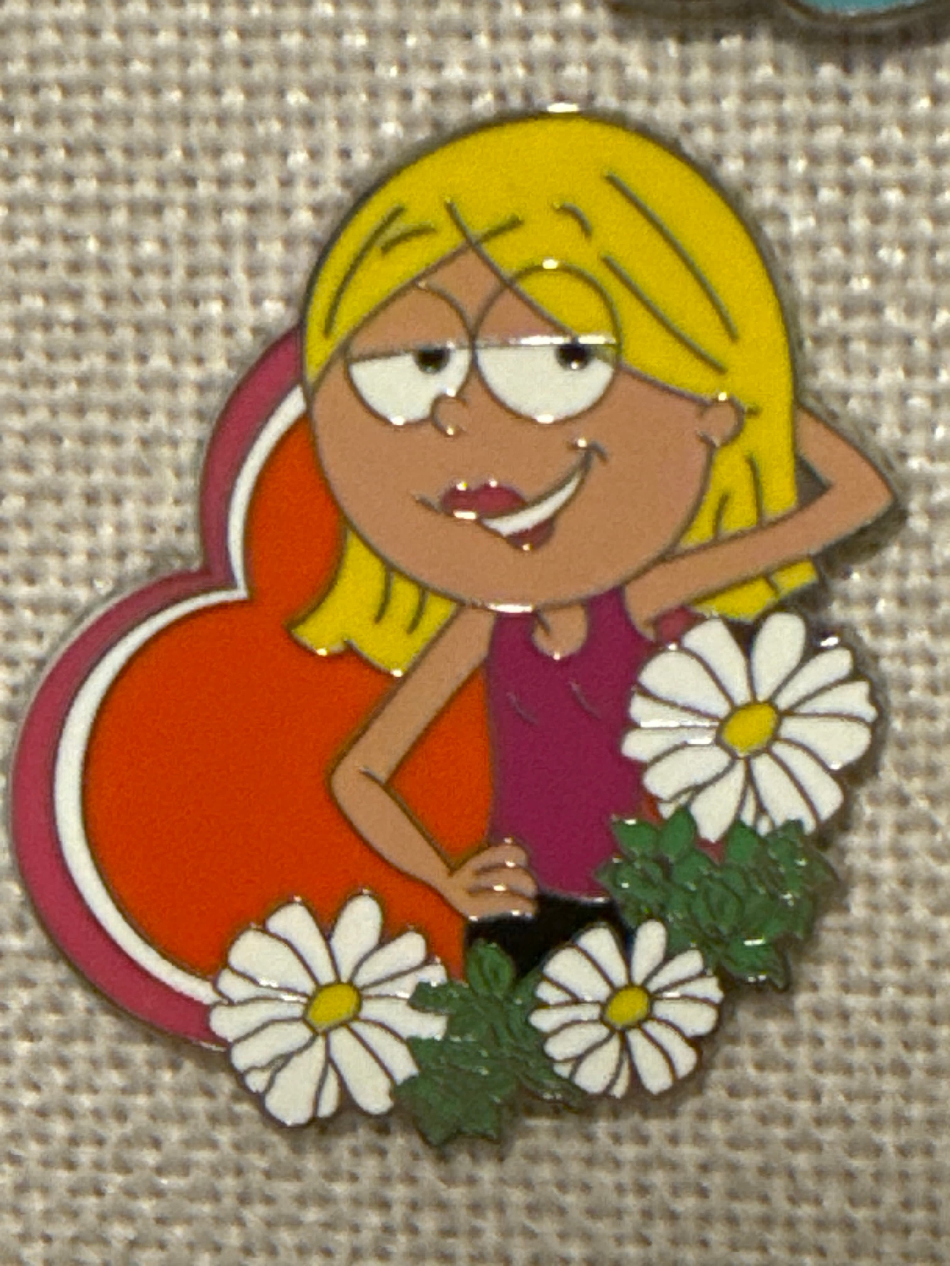 Lizzie McGuire Red Heart and White Flowers