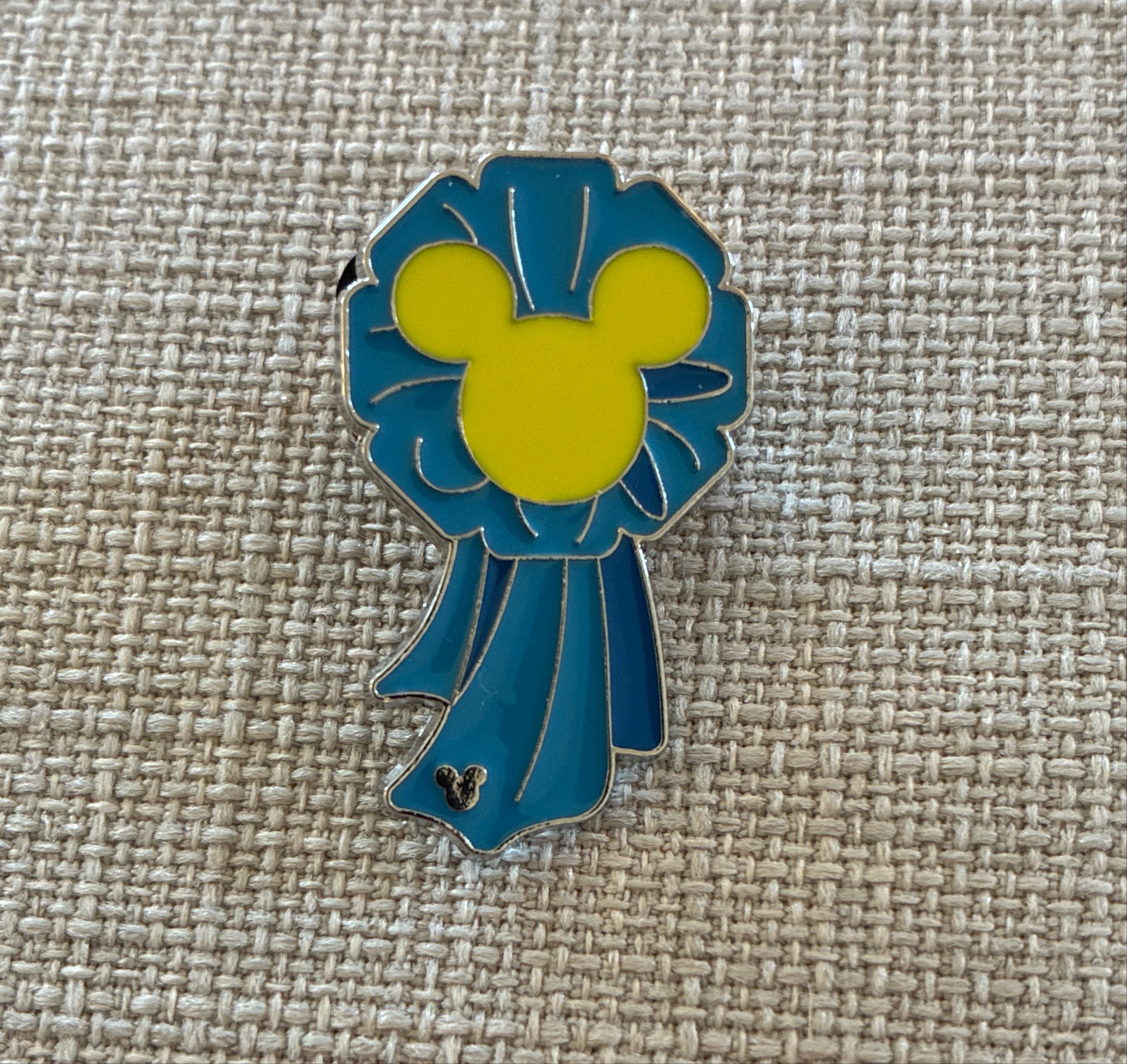 Mickey Blue Ribbon Completer