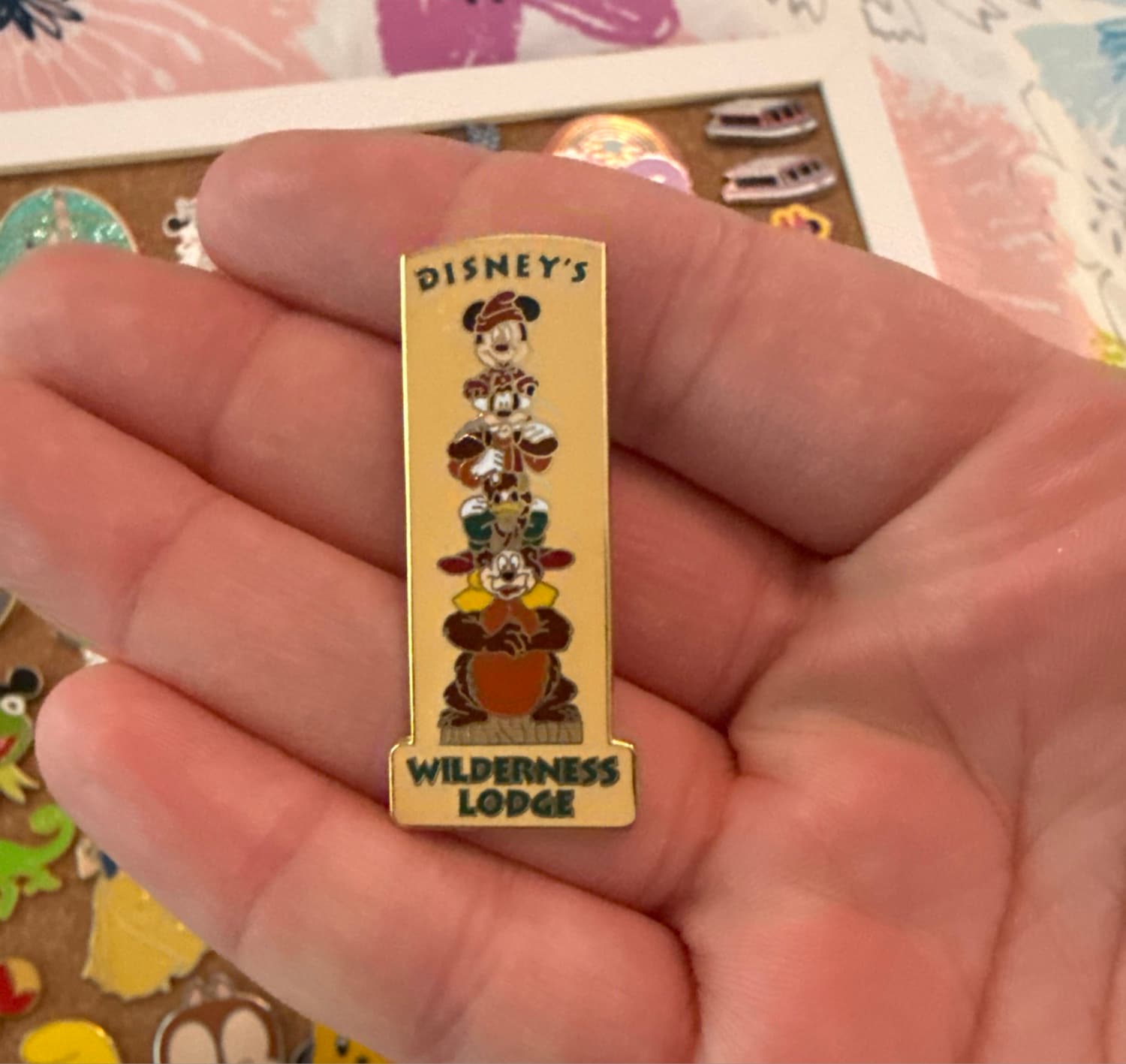 Disney's Wilderness Lodge - Mickey, Donald, Goofy and Humphrey Totem Pole Pin