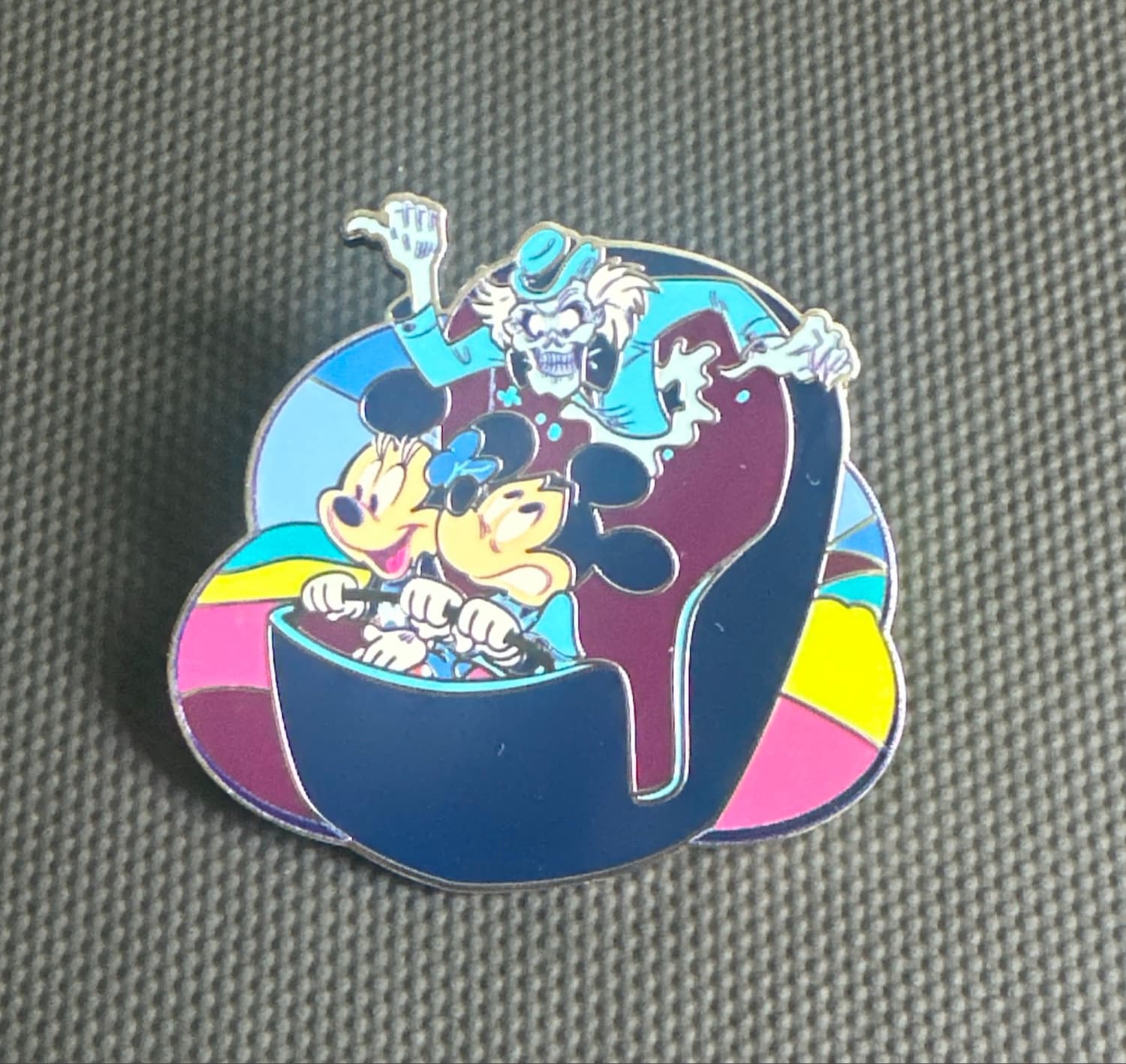 Mickey and Minnie in Doombuggy with Hitchhiking Ghosts - Cast Member Exclusive