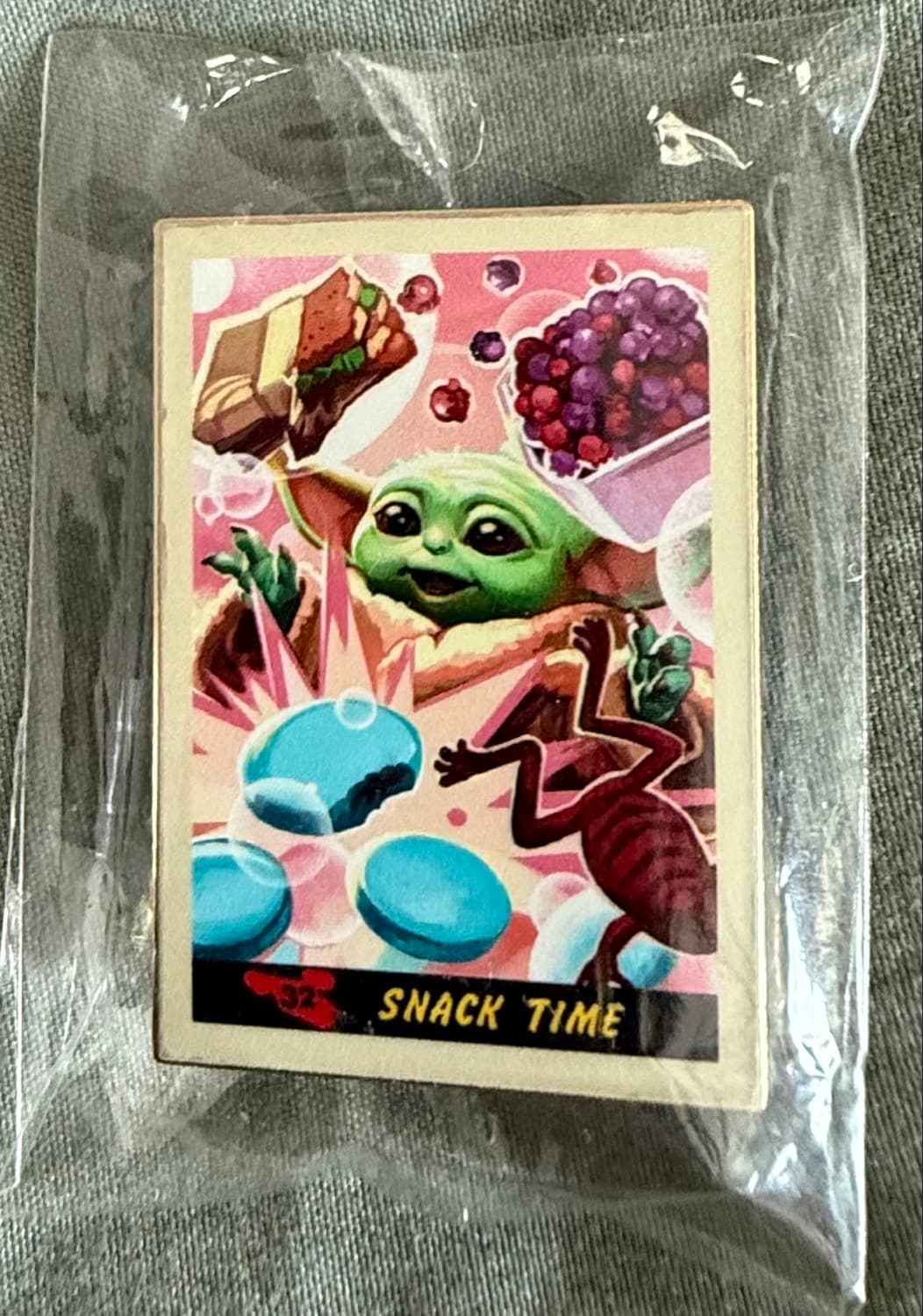 The Child - Grogu Snack Time Pin