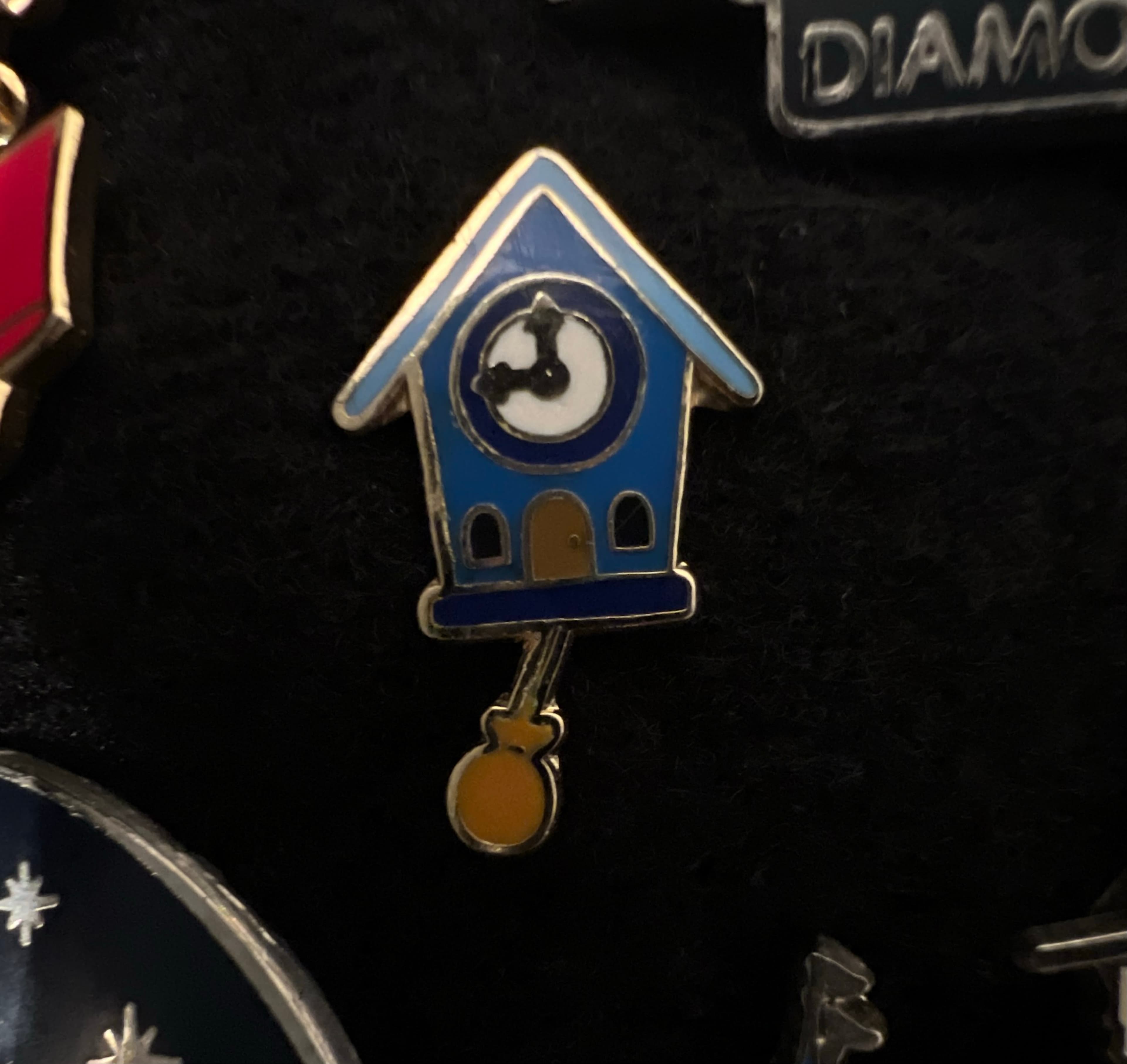 DLR - Cuckoo Clock - Pinocchio Series