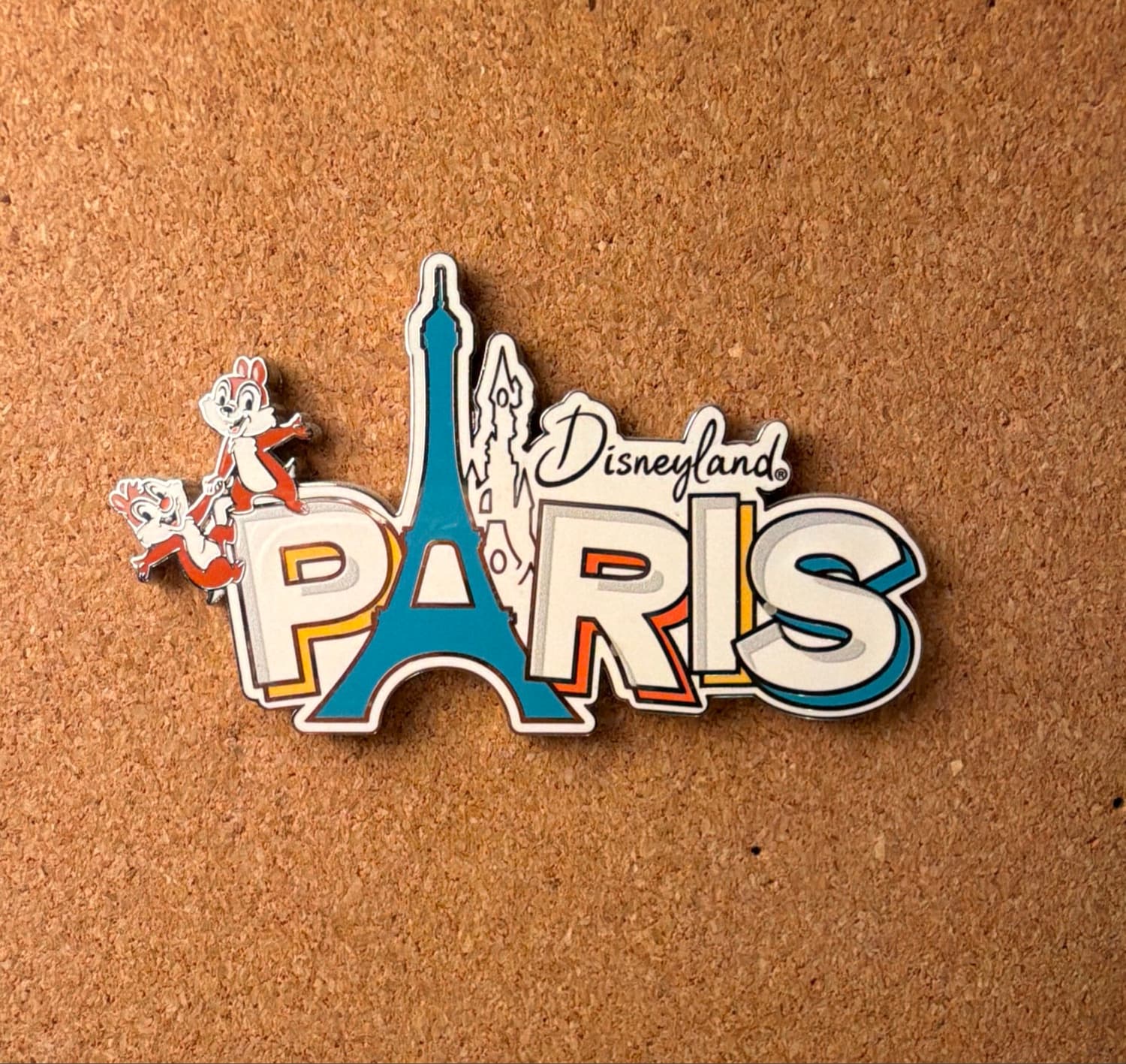 pAris Chip & Dale