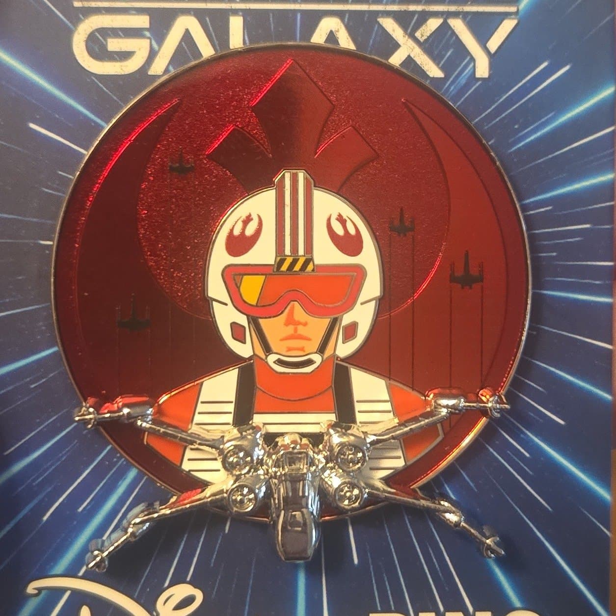 Luke Skywalker Icons of the Galaxy Pin