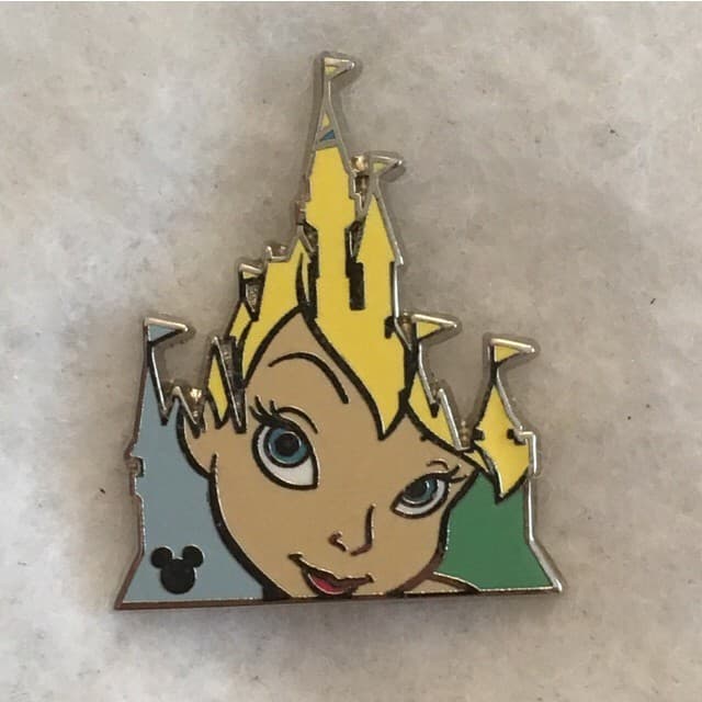 Hidden Mickey 2013 WDW - Park Icons - Cinderella’s Castle front