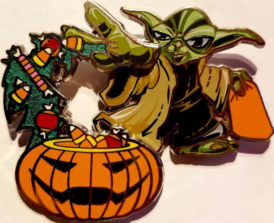 Star Wars Halloween - Yoda with Candy
