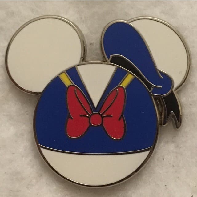 Mickey Mouse Mystery Set - Donald Duck