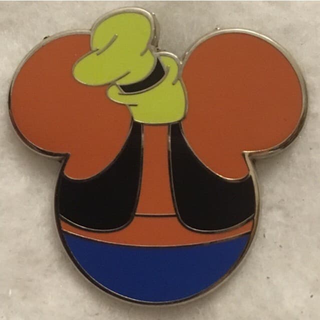 Mickey Mouse Icon Mystery Set - Goofy front