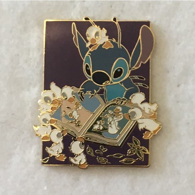 Stitch Reading The Ugly Duckling (Purple)