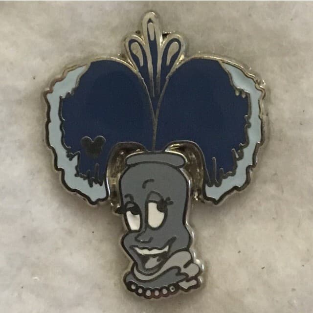 Hidden Mickey 2011 DLR - Fountains - Flower Spout