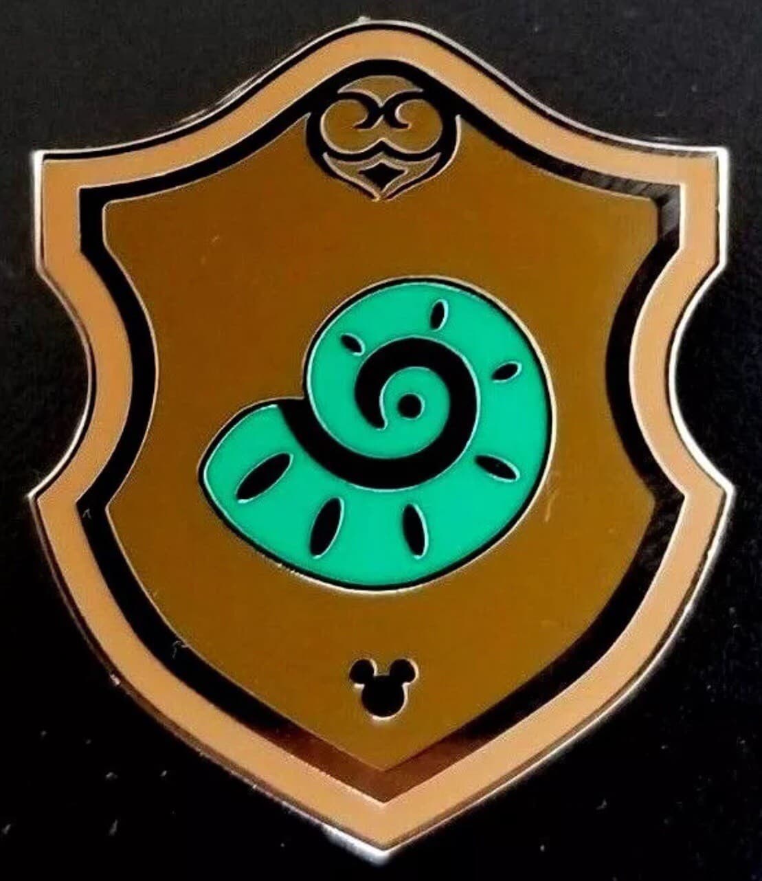 Hidden Mickey 2018 WDW - Crests - Ariel