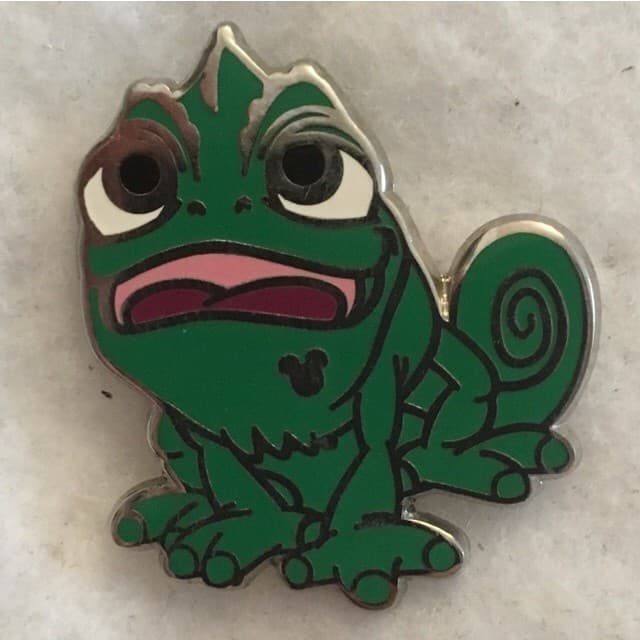 Hidden Mickey 2014 WDW - Pascals - Green