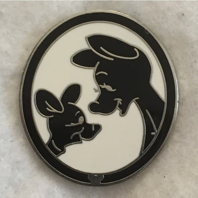 Hidden Mickey 2009 DLR - Silhouettes - Kanga & Roo