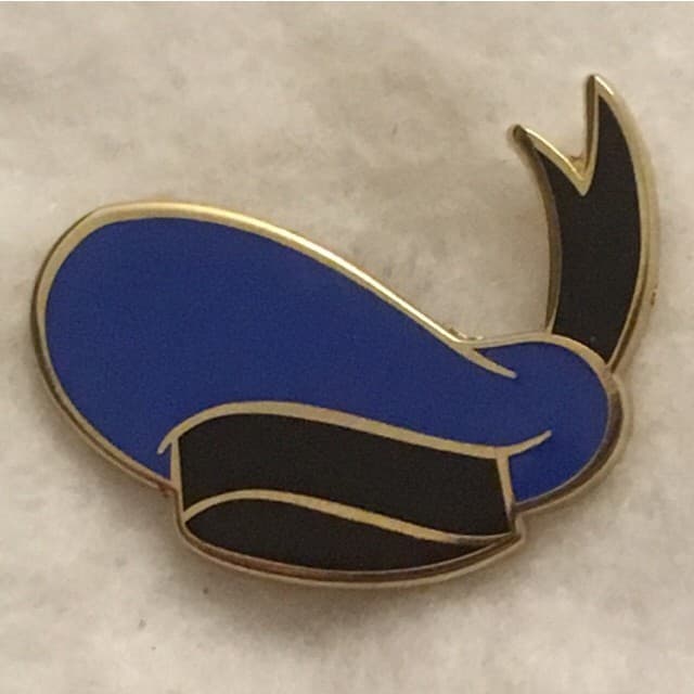 Character Hats Mystery Set - Donald