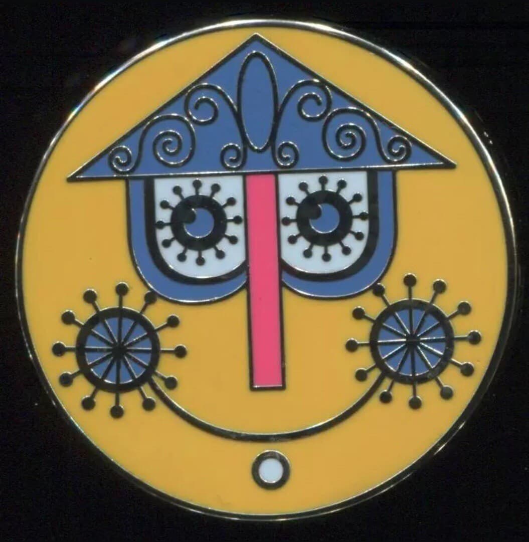 It's A Small World Mystery Collection (2016) - Clock