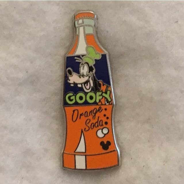 Hidden Mickey 2010 DLR - Sodas - Goofy