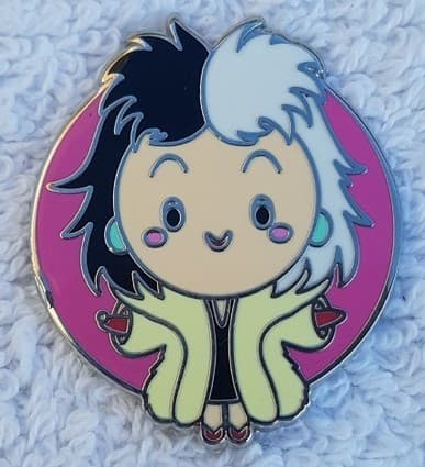 World of Evil Mystery Set - Cruella DeVil