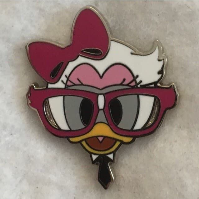 Nerds Rock Set - Daisy Duck front