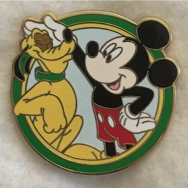 Best Friends Mystery Set - Mickey Mouse and Pluto