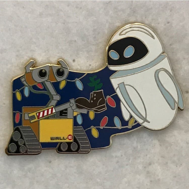 110th Legacy Collection - Wall-E front