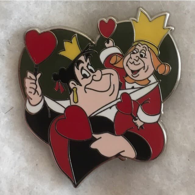 Disney Couples Mystery Set - Queen and King of Hearts front