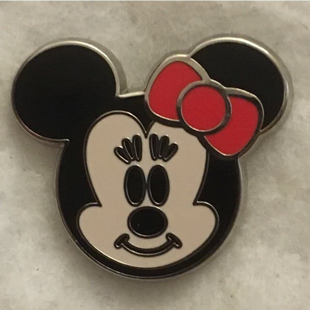 Cute Character Faces Booster Set - Minnie