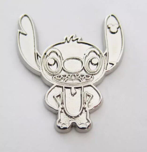 Hidden Mickey 2018 WDW - Stitch Emotions - Happy Chaser