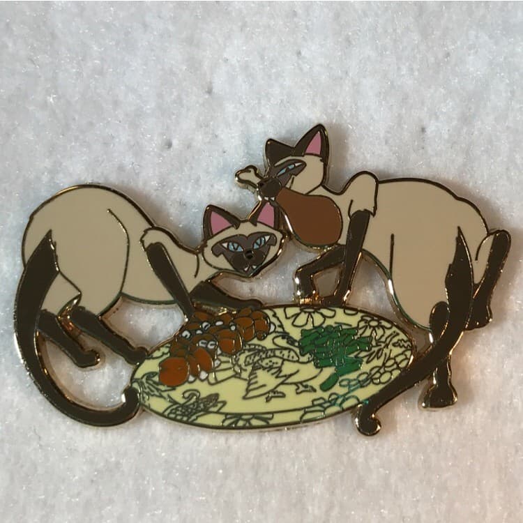 Si & Am Stealing a Turkey Leg