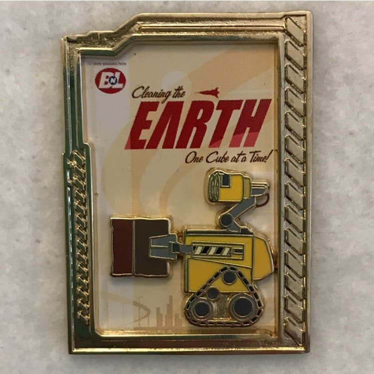 Wall-E Opening Day Boxed Set - Wall-E