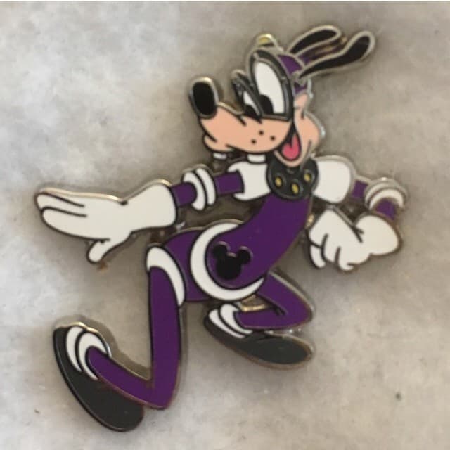 Hidden Mickey 2015 WDW - Spacesuits - Goofy