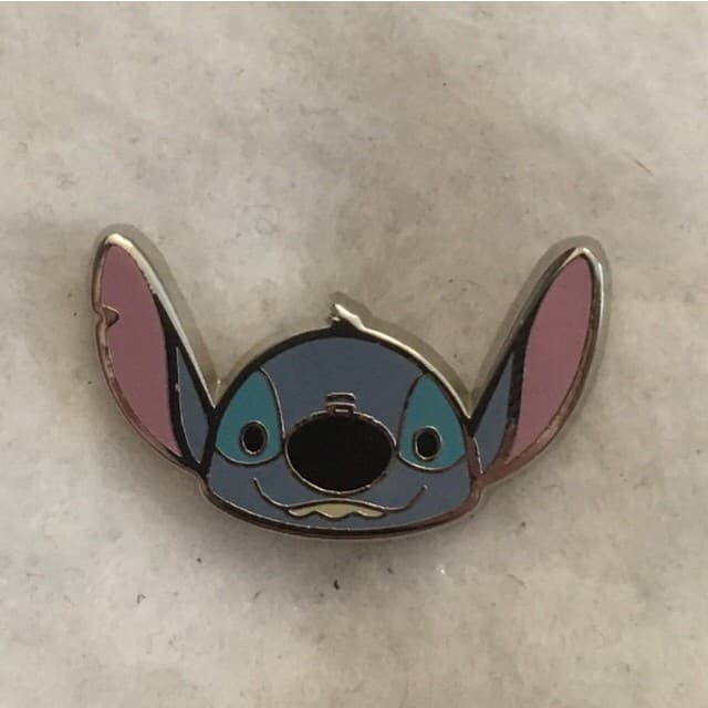 Cute Character Faces Booster Set - Stitch